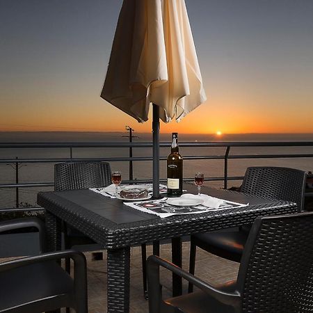 Welcome Home, With A Fantastic View, Sunrise & Sunsets Estreito Da Calheta エクステリア 写真