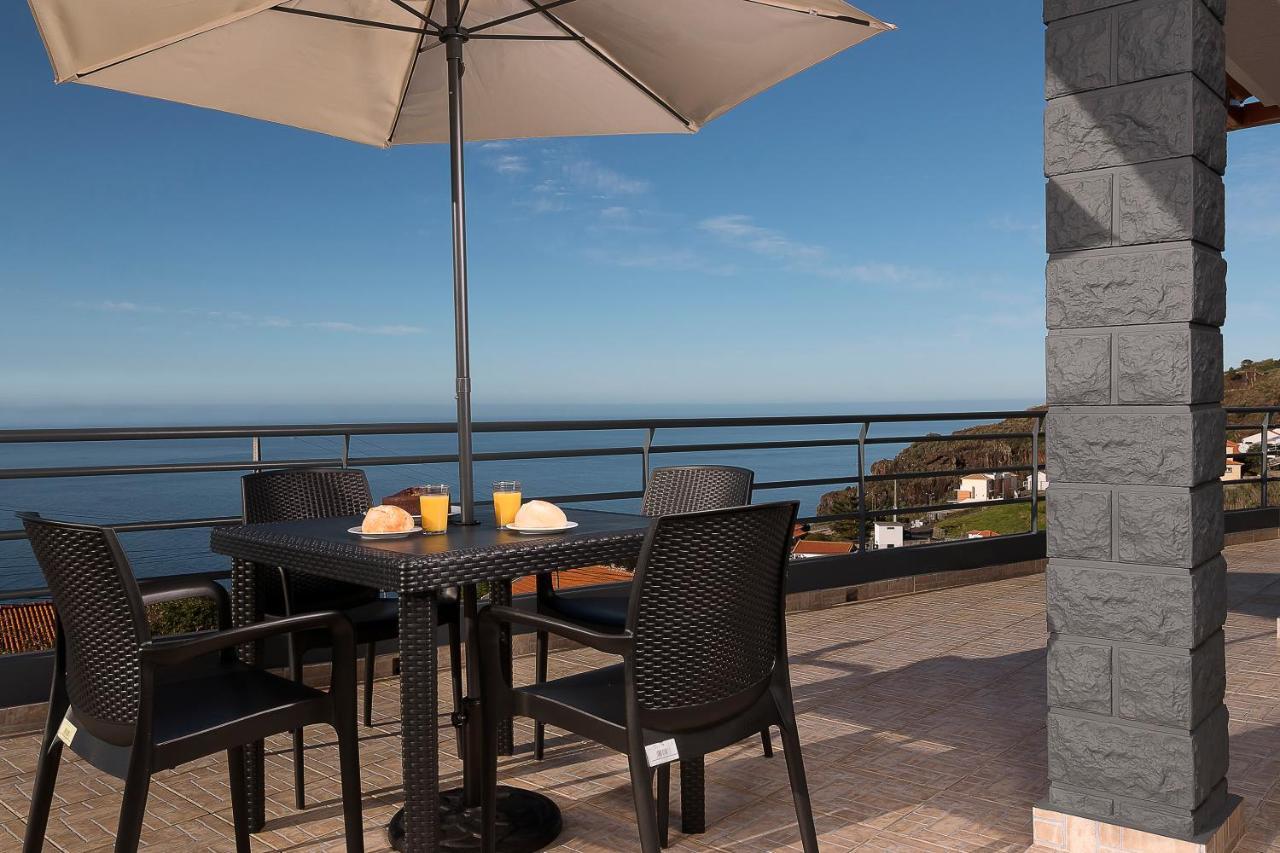 Welcome Home, With A Fantastic View, Sunrise & Sunsets Estreito Da Calheta エクステリア 写真